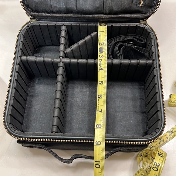 Samtour cosmetic case in black - Picture 6 of 6